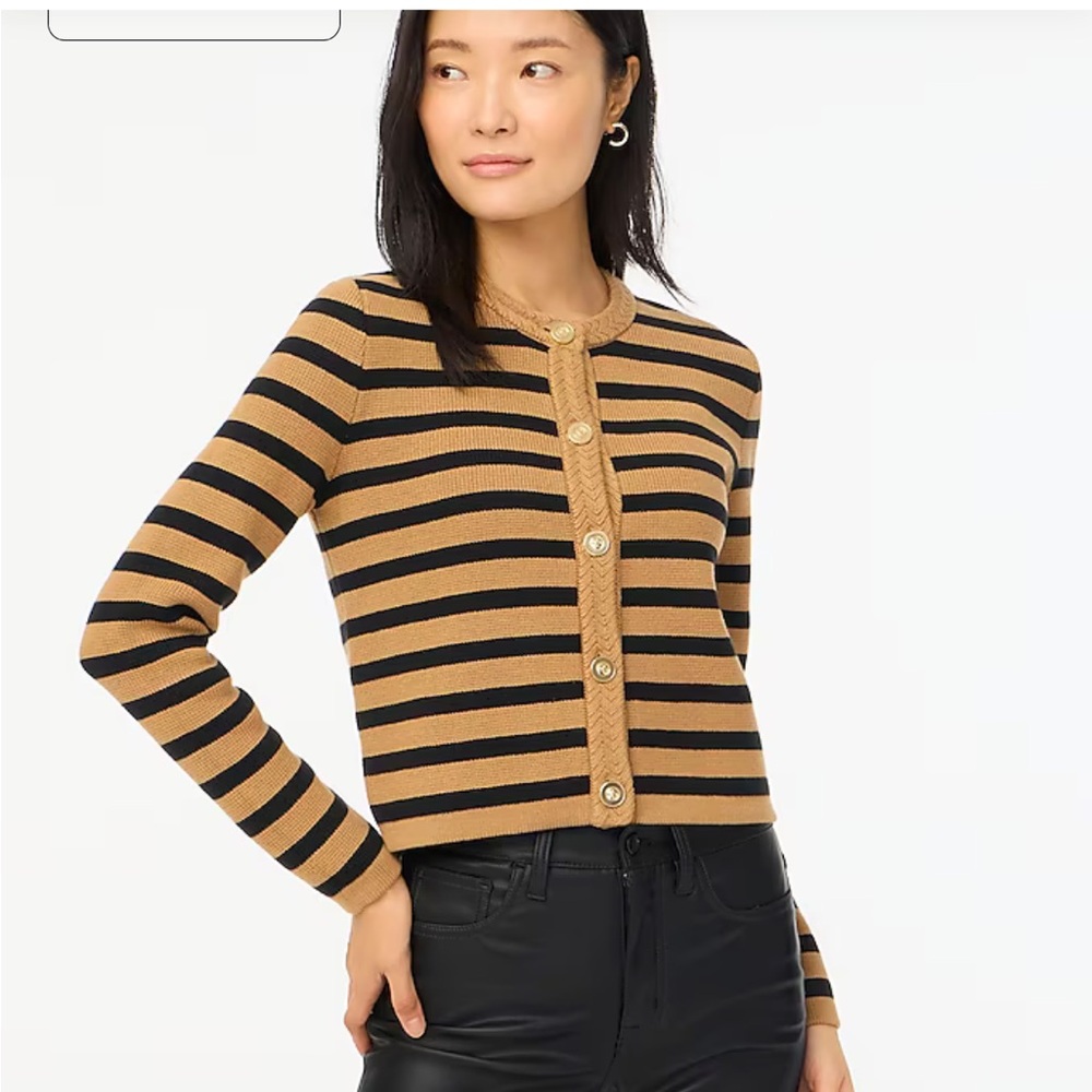 “Striped cotton lady jacket cardigan sweater”
Black&tan. NWT. Size M